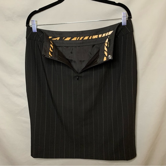 Escada black pinstripe pencil skirt large - Picture 5 of 9